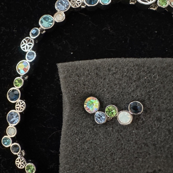 Lia Sophia "Hapoy Hour" necklace and earrinhs. New - Picture 4 of 4